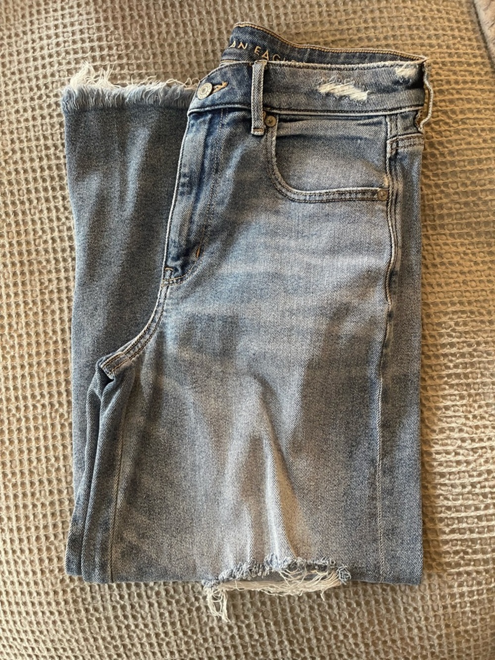 American Eagle Outfitters Light Blue Denim Jeans